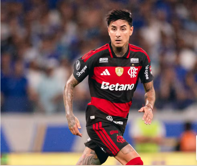 Com ofertas para sair, Pulgar aguarda resposta do Flamengo até semana que vem para definir futuro